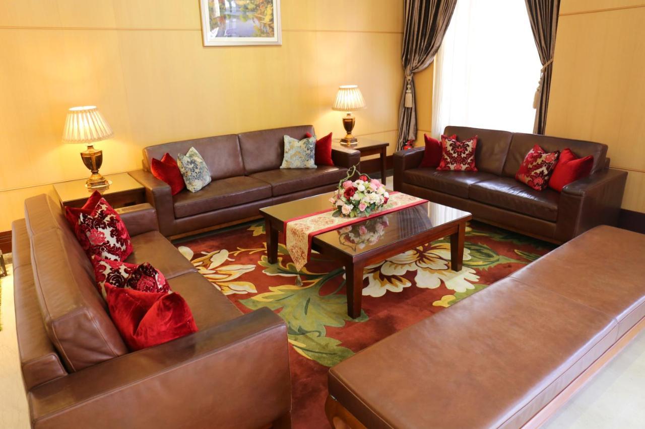 Fushin Hotel - Ταϊνάν Εξωτερικό φωτογραφία